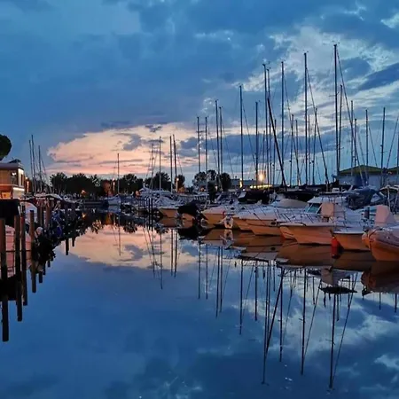 Appartamento In Caorle With Balcony