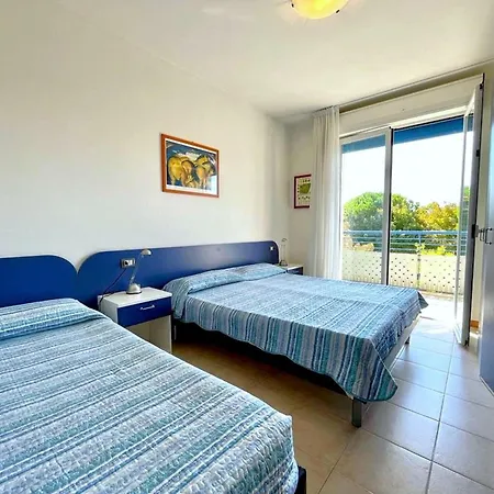 In Caorle With Balcony La Fagiana